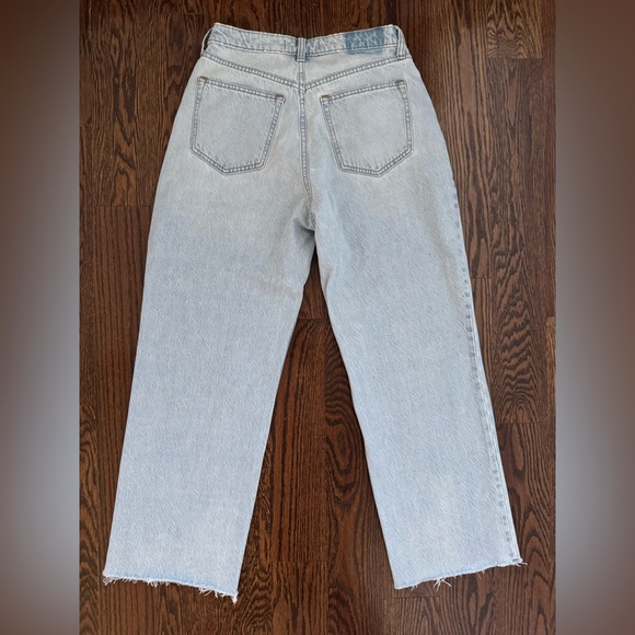 NEW Abercrombie & Fitch 90s The Loose Wide Leg High Rise Light Blue 28 Short - Picture 12 of 12